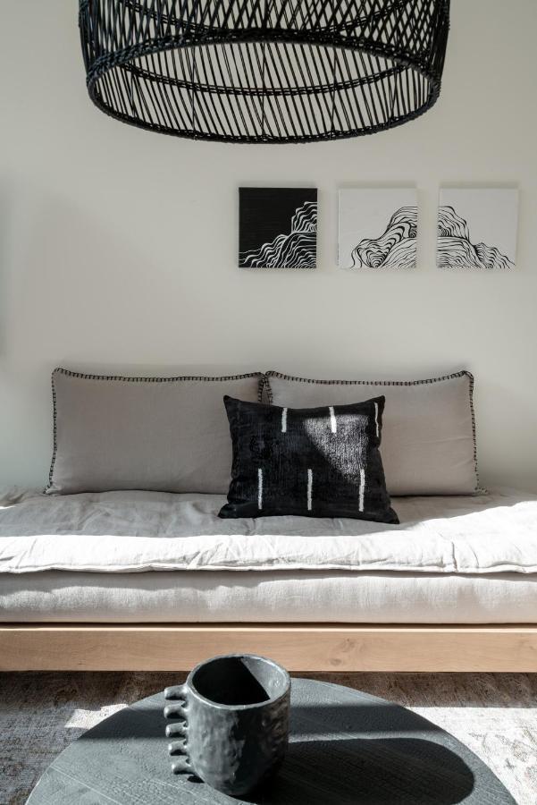 Athens Woo Suites Bagian luar foto