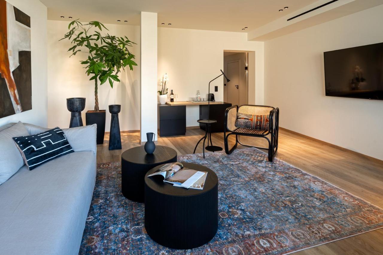 Athens Woo Suites Bagian luar foto