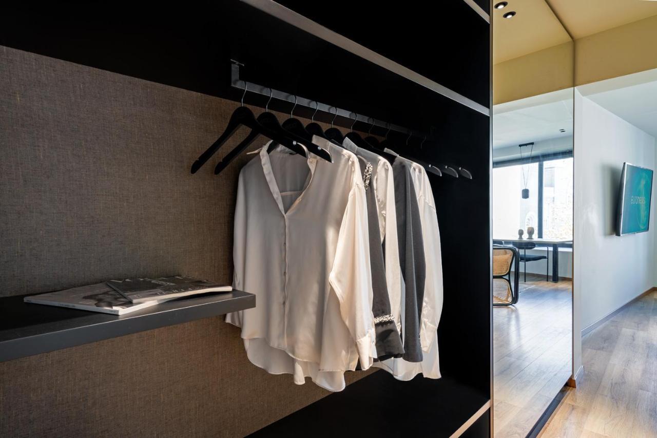 Athens Woo Suites Bagian luar foto