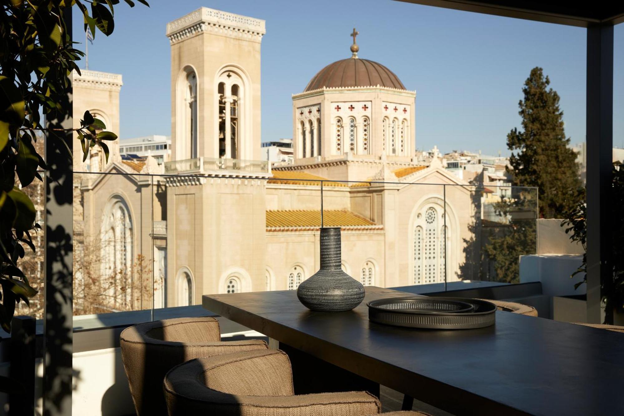 Athens Woo Suites Bagian luar foto