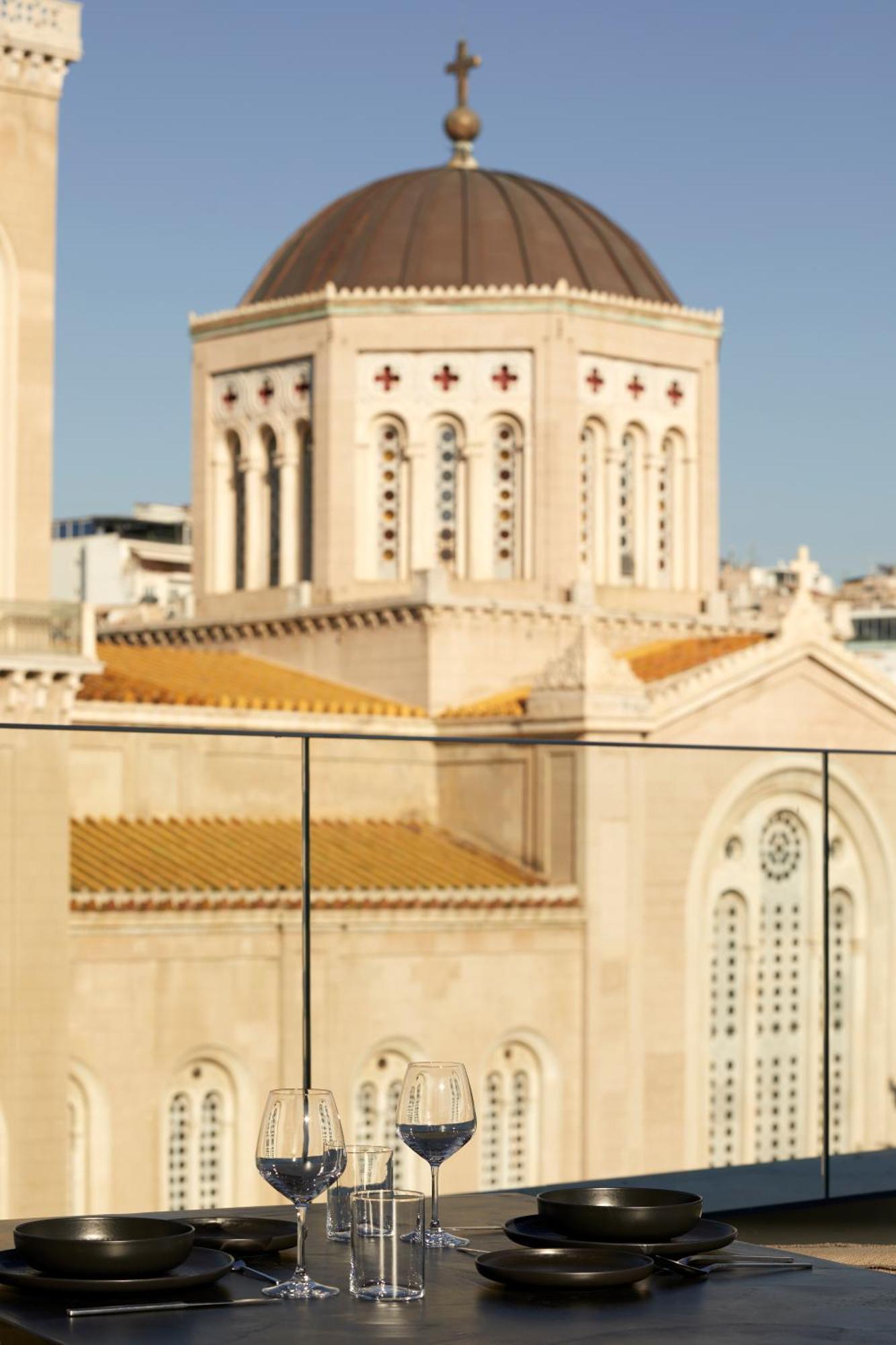 Athens Woo Suites Bagian luar foto